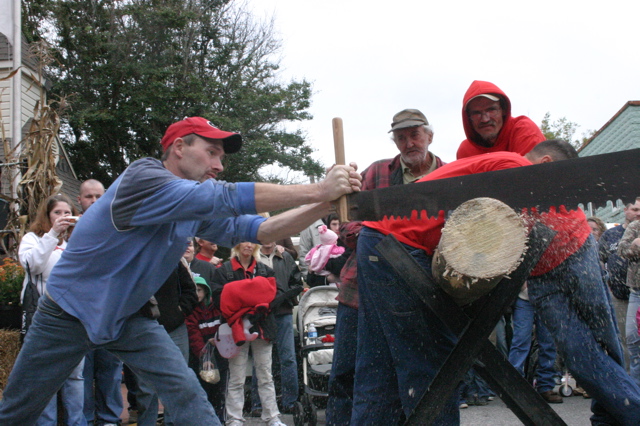 crosscut sawing